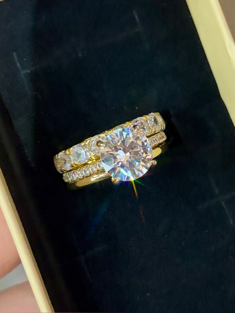 NWOT 3PC Stunning Golden Tone Bridal Round 2ct Simulated diamonds ring in 7